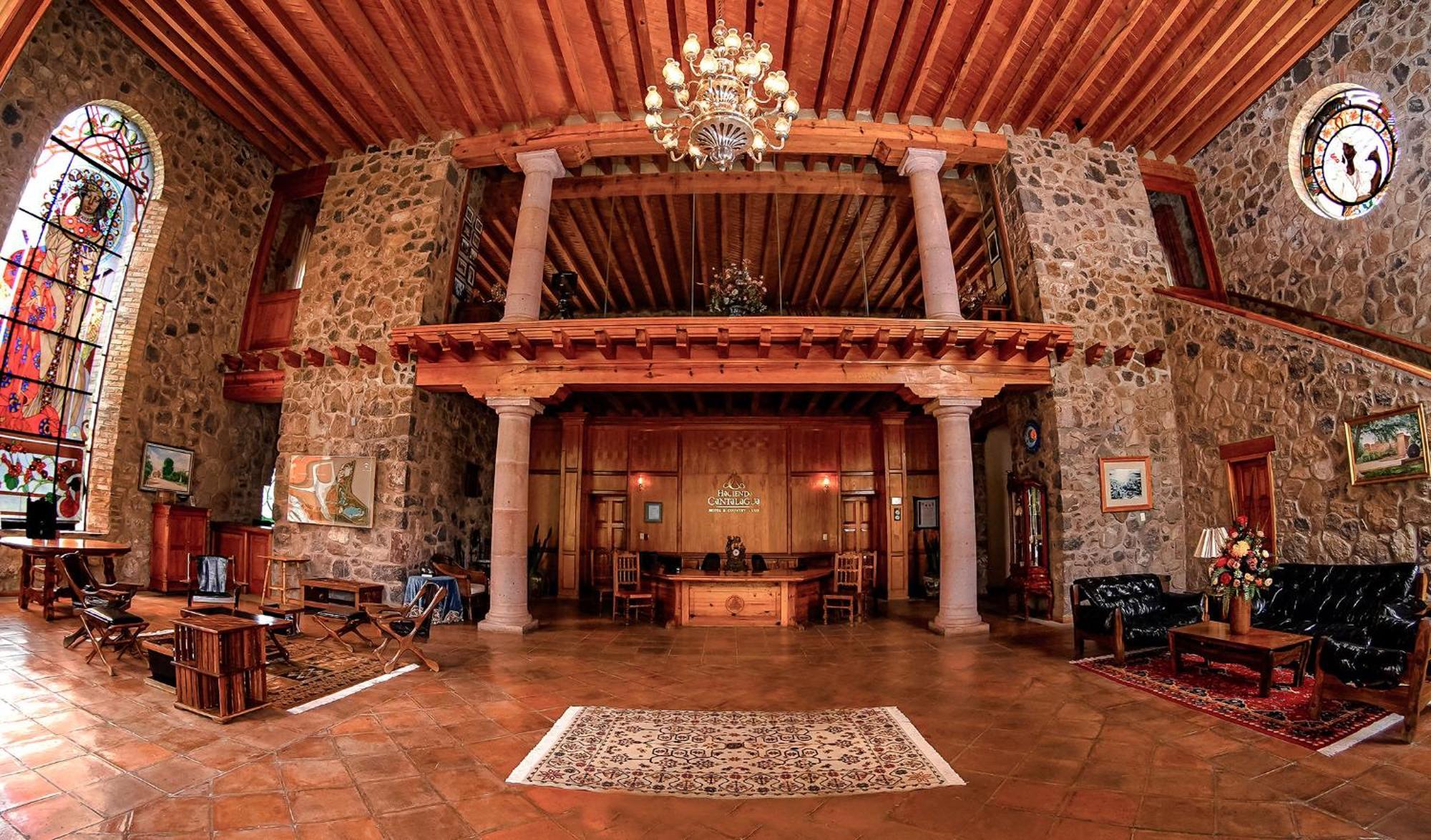 Hotel Hacienda Cantalagua Golf Contepec ภายนอก รูปภาพ