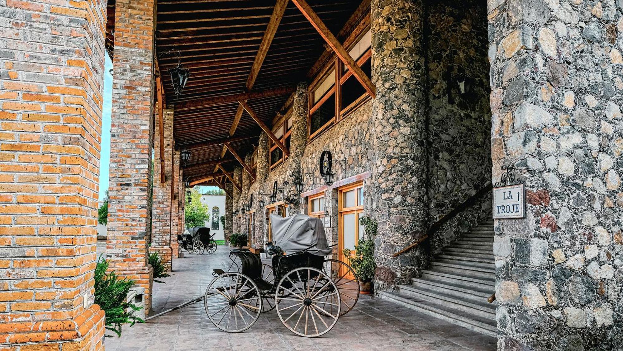 Hotel Hacienda Cantalagua Golf Contepec ภายนอก รูปภาพ
